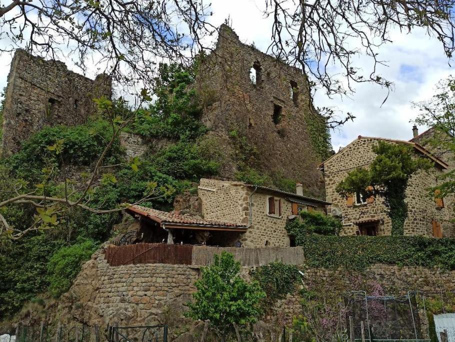 Gîte le rocher du château de Retourtour Lamastre Exterior foto